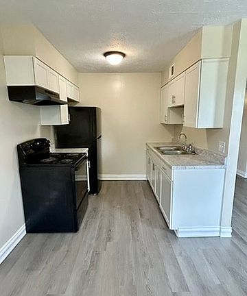 5th image of 1605 Steadmantown Ln #4