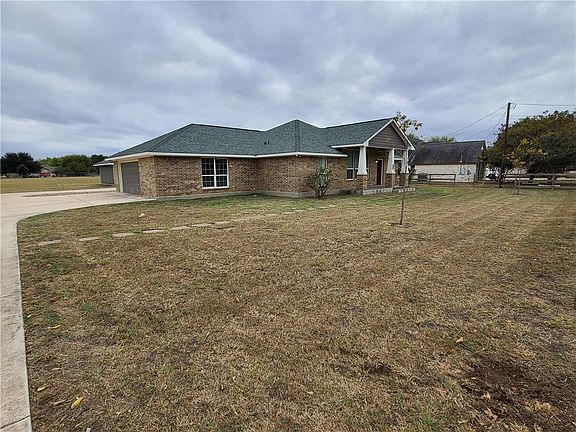 2nd image of 109 Wandas Ct