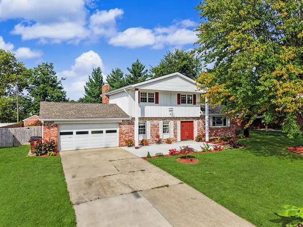 138 W Dilcrest Cir, Florence, KY 41042