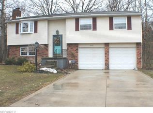 9900 Pebble Beach Cv, Aurora, OH 44202