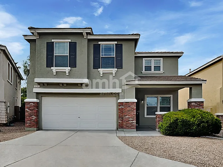 4105 W Irwin Ave — Photo 1