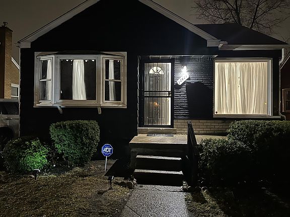 4th image of 12620 Grayfield St
