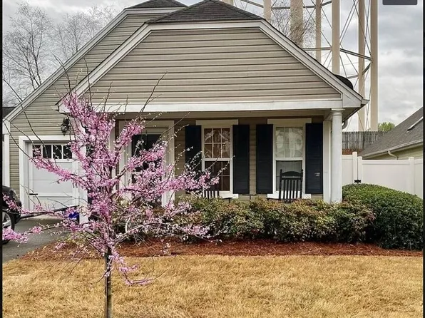 2145 Highland Gate Dr, Cumming, GA 30040