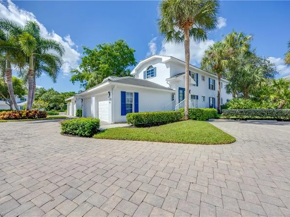 7050 Barrington Cir APT 202, Naples, FL 34108