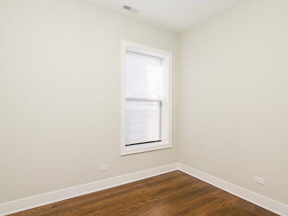 5th image of 1472 W Summerdale Ave