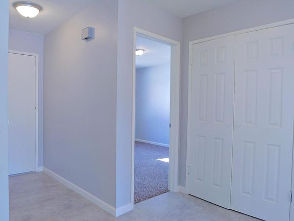 3rd image of 10048 E Avenue S10