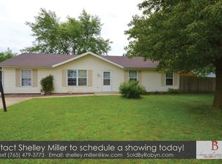 725 Shakamak Ct, Dayton, IN 47941