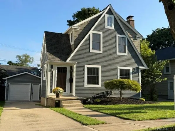 200 W Hoover Ave, Ann Arbor, MI 48103