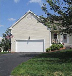 1 Brierly Cir UNIT 1, Millbury, MA, 01527