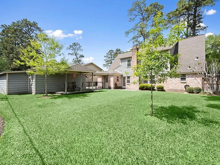 7615 Litchfield Ln — Photo 34
