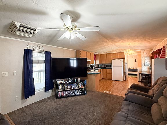 3rd image of 1200 Church St Unit 17