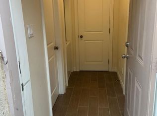 43 Roberta Dr #BASEMENT, Toronto, ON M6A 2J8