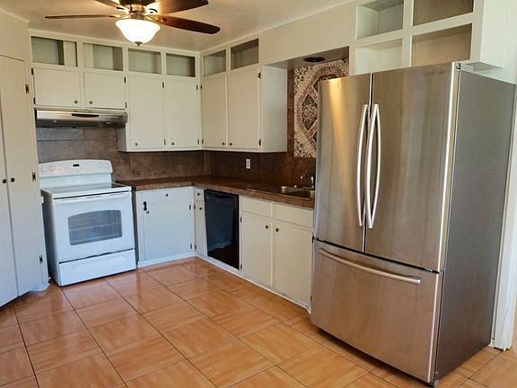 5th image of 2814 Durant Dr