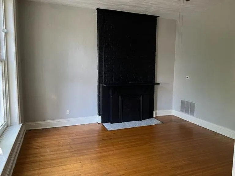 517 W. St. Catherine — Photo 9