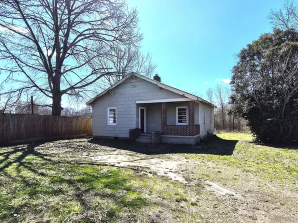 311 Masters Dr, Anderson, SC 29626