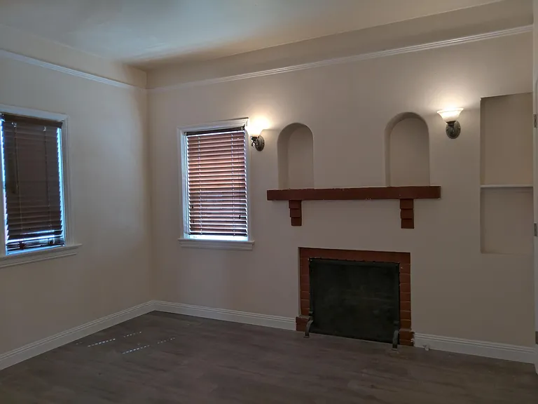 Bedroom 1 - downstairs