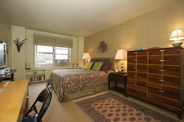 Sold by Beth Chase Real Estate | media 27