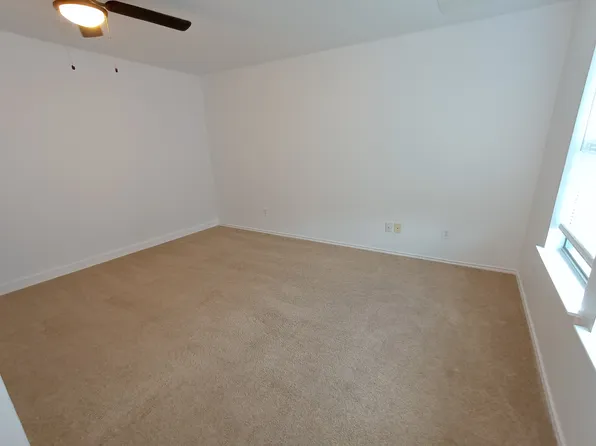8001 Bannock Ln, Austin, TX 78747