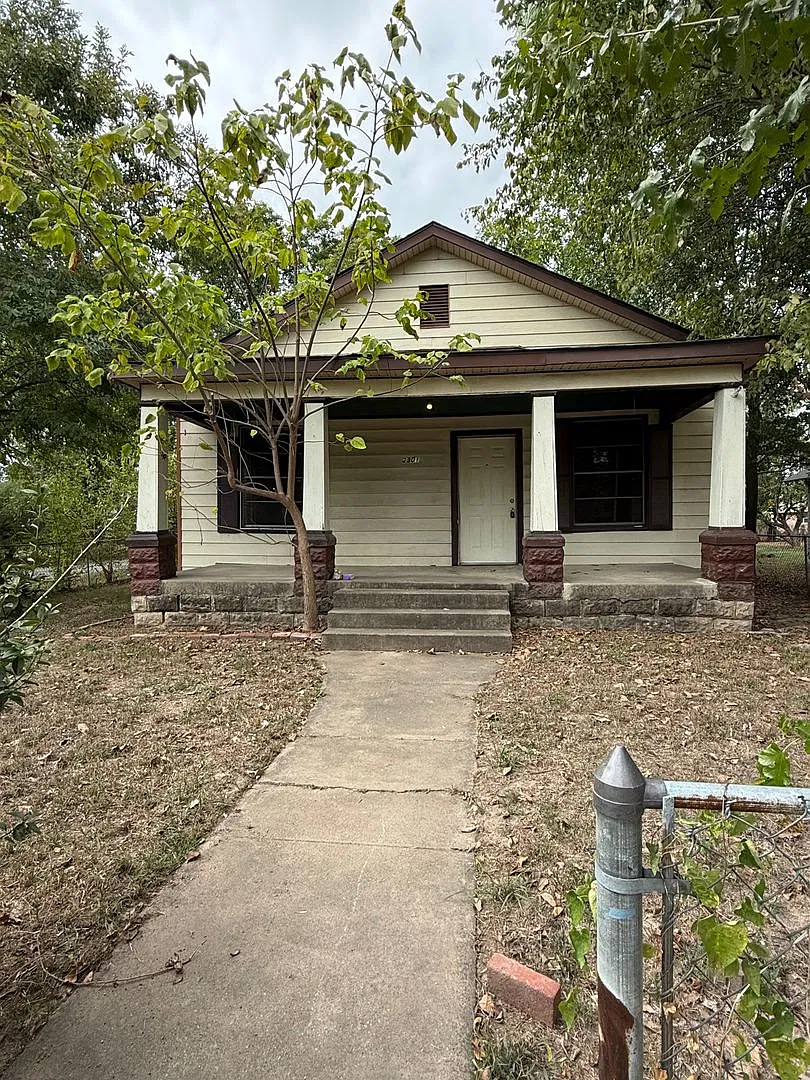 2301 N. 29th Street — Photo 1