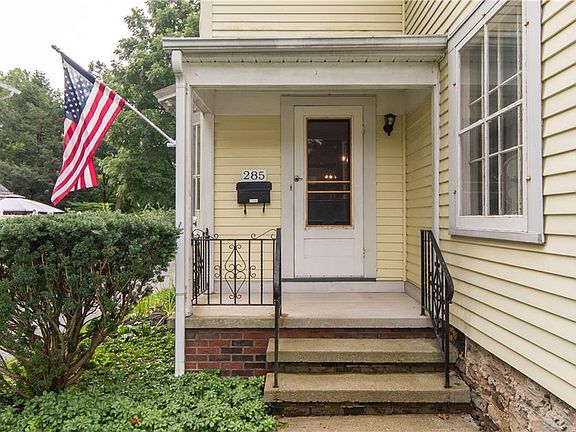 3rd image of 285 Prospect Ave