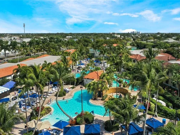 965 Sandpiper ST #J-104, NAPLES, FL 34102