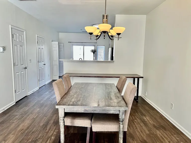 519 Donatello Ave — Photo 14