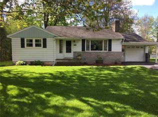 6540 Russell Ln, East Syracuse, NY 13057