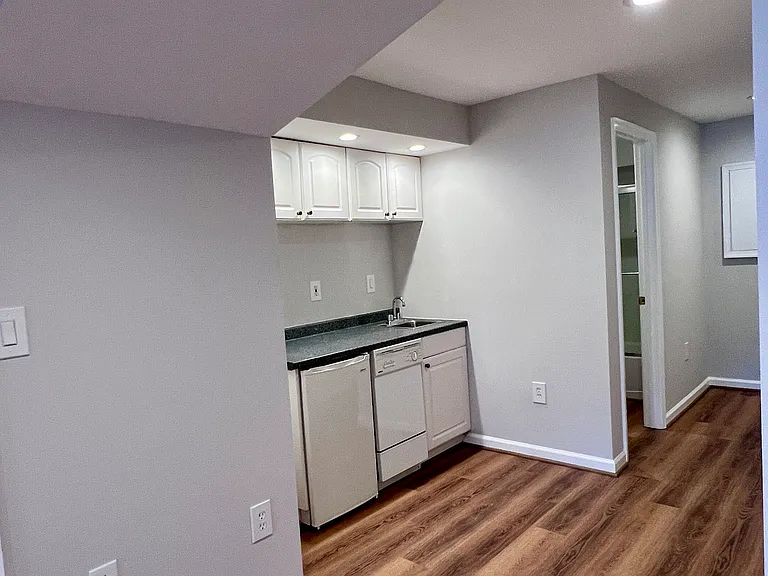 103 W O St — Photo 22