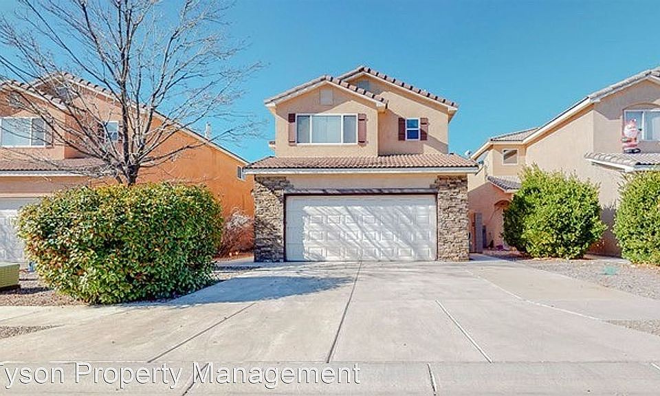 1st image of 1715 Avenida Real NW