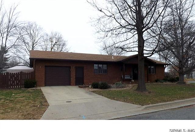 1st image of 599 Mildred Ave