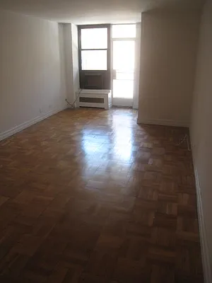 Rented by City Connections Realty | media 12