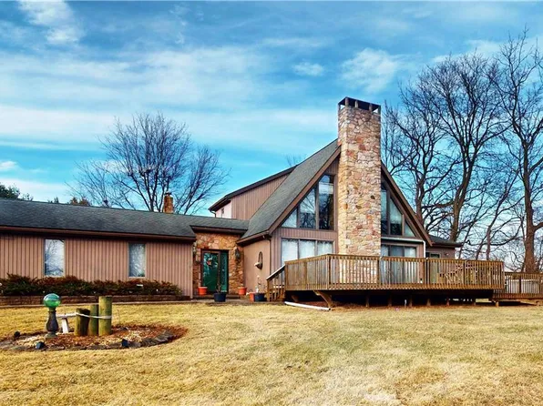 3000 Blossom Hill Rd, Nazareth, PA 18064