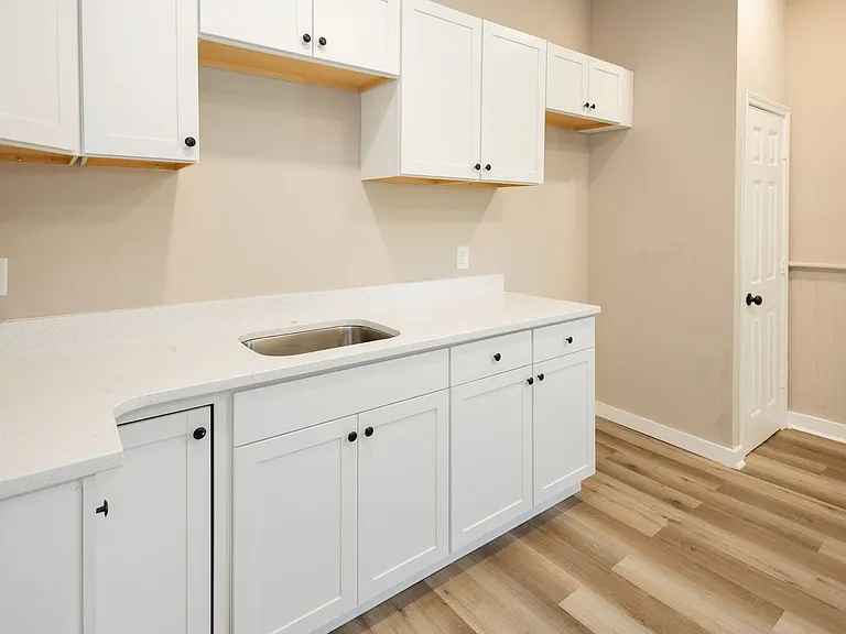 732 Williams St — Photo 26