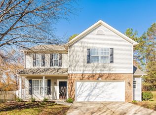 6812 Blake Brook Dr, Concord, NC 28025