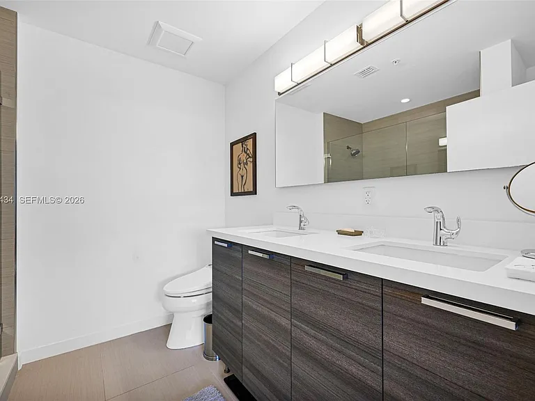 1900 SE 2nd St #301 — Photo 24