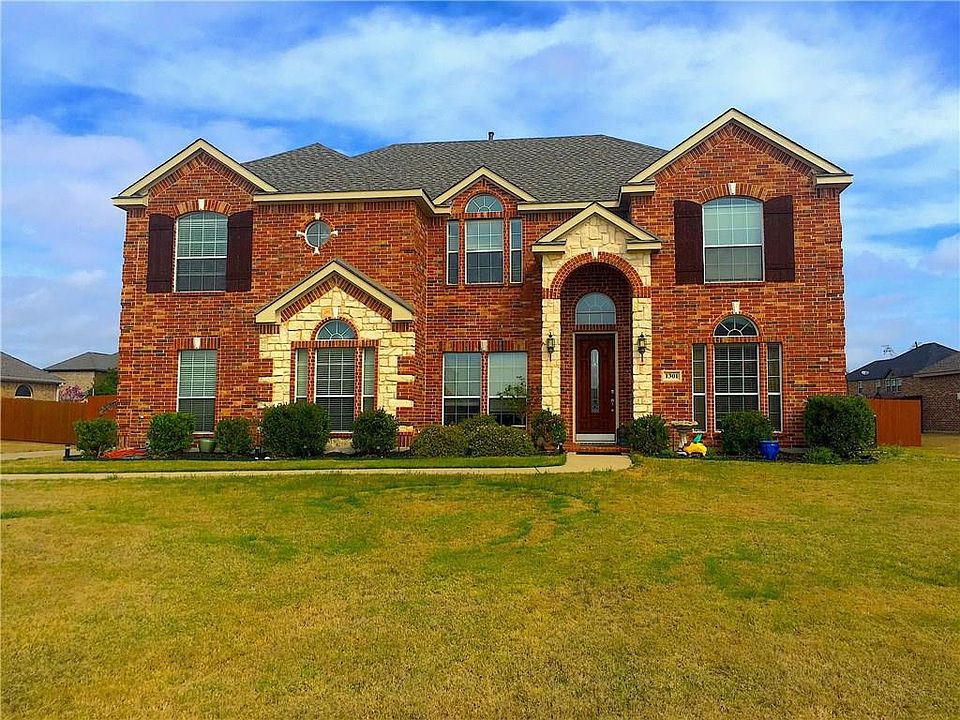 1st image of 1301 Shadow Hills Dr