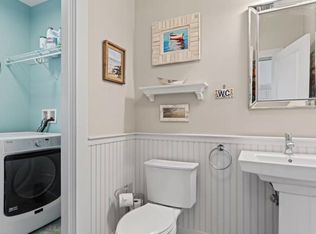 34 Harpswell Harbor Dr, Harpswell, ME 04079