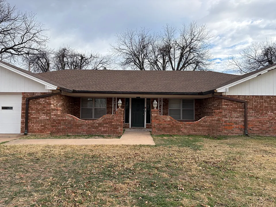 1749 Richland Dr