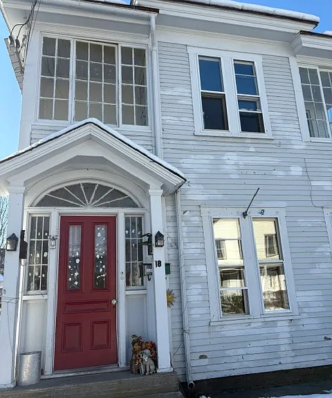 18 Center St — Photo 5