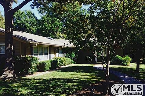 4th image of 100 Cross Creek Dr