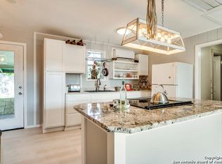 10010 Johns Rd, Boerne, TX 78006