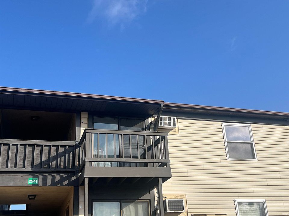 1st image of 2541 Neil Armstrong Dr APT S