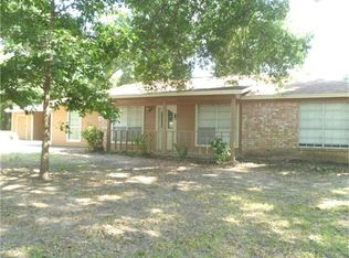 23 Edgewood, Huntsville, TX 77320