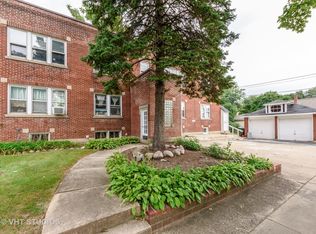 204 E Saint James St LOWR 2, Arlington Heights, IL 60004