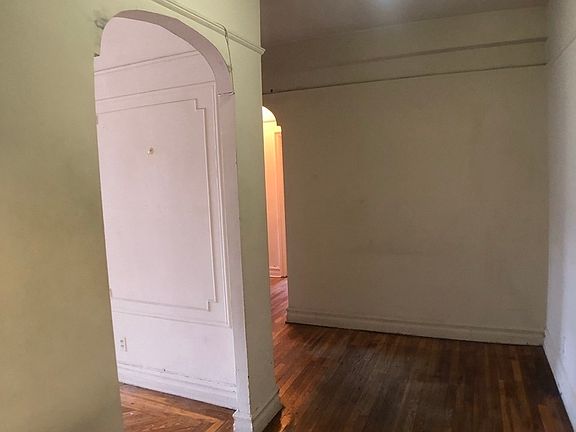 5th image of 500 Saint Johns Pl #C11