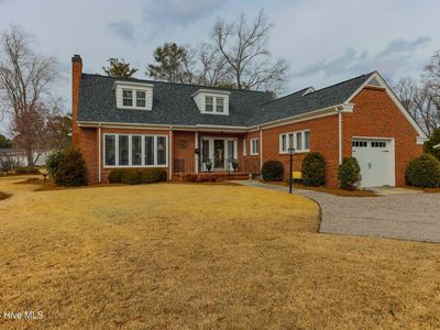 413 E Southerland Street, Wallace, NC, 28466