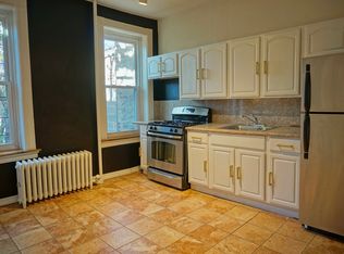 138 7th Ave #2R, Brooklyn, NY 11215