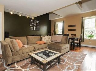 1723 Wallace St APT 301, Philadelphia, PA 19130