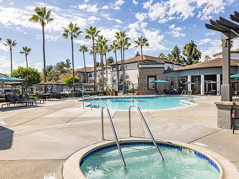 Sierra at Otay Ranch Apartments — Photo 9