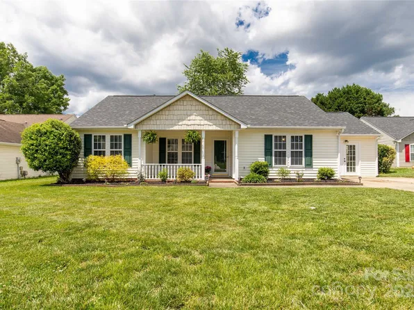 9916 Meadowmead Ct #17, Charlotte, NC 28273